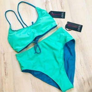 NWT Reversible bikini
